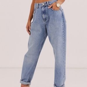 Vintage Guess Straight Mom Hi Rise Jeans